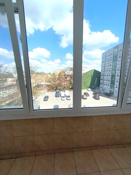 Unirii - Tribunalul Bucuresti – Apartament 3 camere - Parcare inclusa – 900