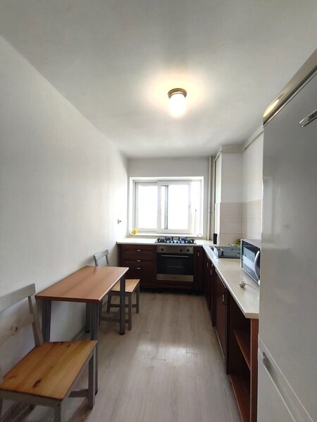 Unirii - Tribunalul Bucuresti – Apartament 3 camere - Parcare inclusa – 900